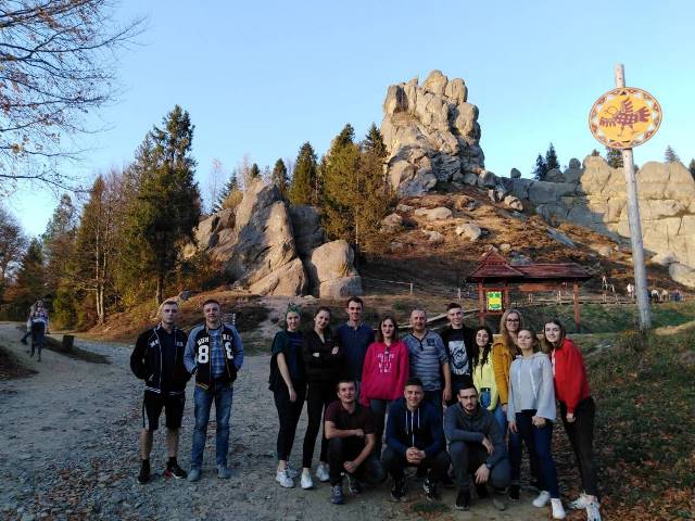 Осінні барви Тустані